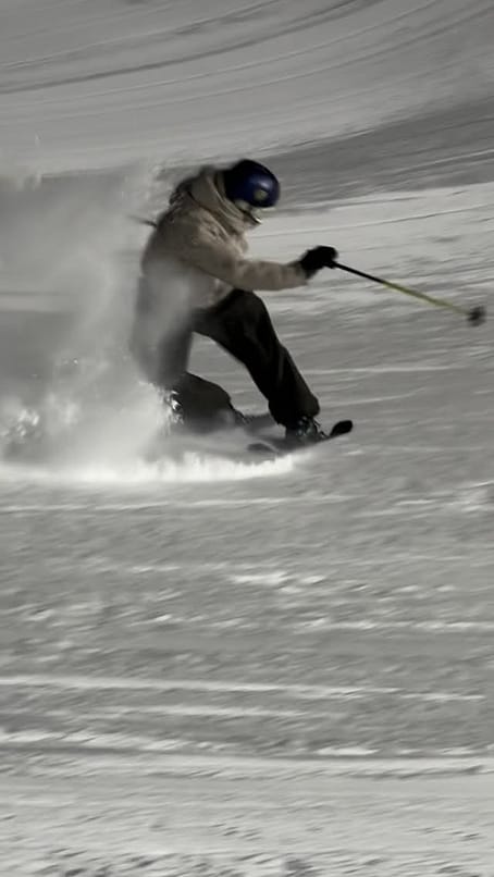 Kunde @lukas.muellauer in Dope Acme Skijacke Herren Sand