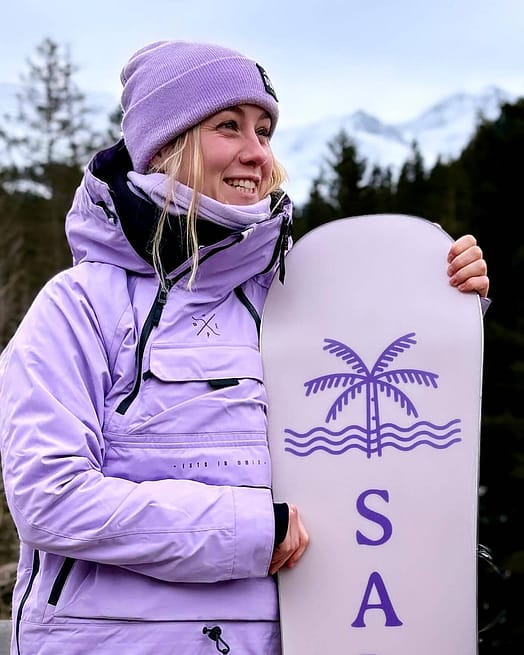 Kunde @amalieboerch in Dope Akin W Snowboardjacke Damen Faded Violet