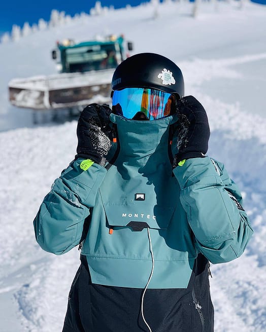 Kunde @victor_tarnavskyi in Montec Doom 2020 Snowboardjacke Herren Atlantic/Black