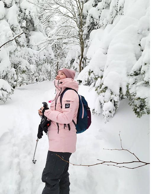 Kunde @lauriiemichaud in Dope Akin W Snowboardjacke Damen Soft Pink