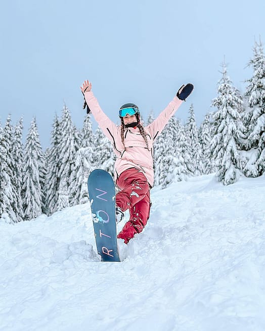 Kunde @natalia.poprocka in Dope Akin W Snowboardjacke Damen Soft Pink