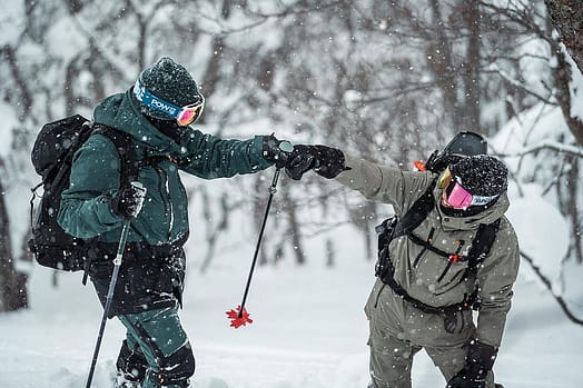 Kunde @mountain_swell in Montec Fawk Snowboardjacke Herren Dark Atlantic/Black