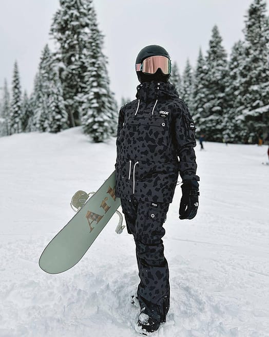 Kunde @joannaaaleyva in Dope Annok W Snowboardjacke Damen Dots Phantom