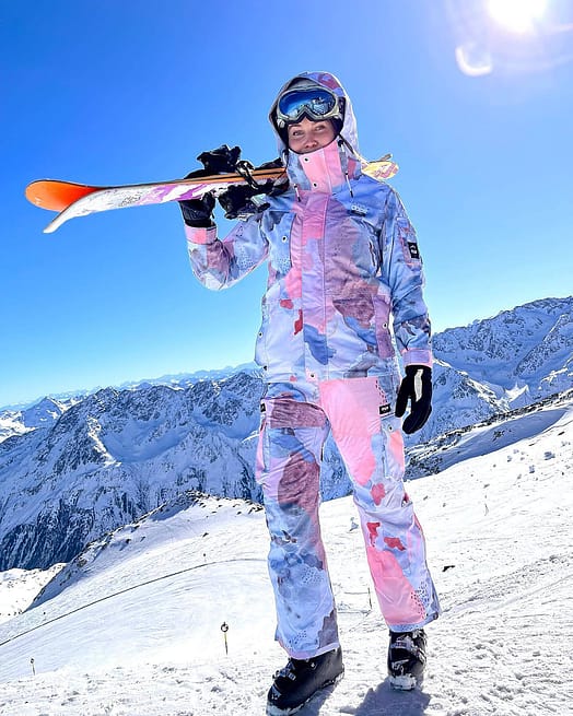 Kunde @luisemende in Dope Adept W Snowboardjacke Damen Washed Ink