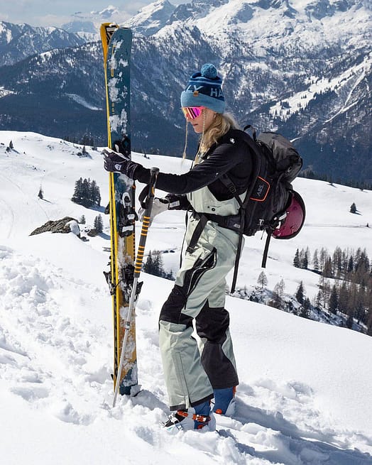 Kunde @sophie__herzog in Montec Fawk W Snowboardhose Damen Soft Green/Black